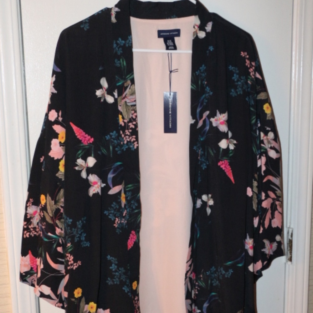 ADRIENNE VITTADINI  2XFLORAL KIMONO NWT BEAUTIFUL